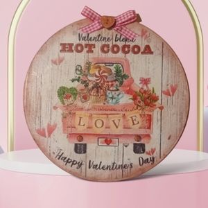 2/$15 8" Valentine Hanger